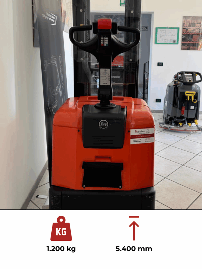 Transpallet stoccatore elettrico usato Modena